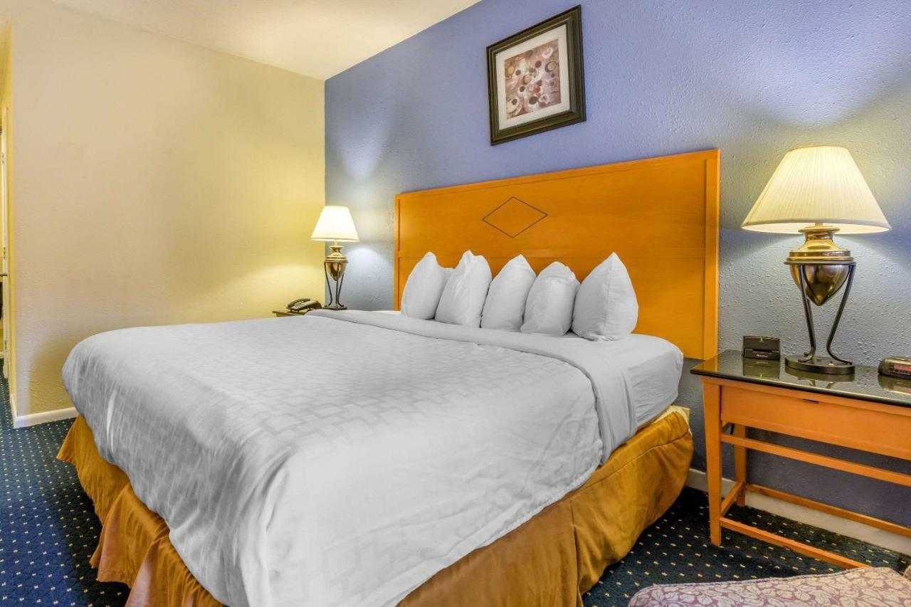 Inn At Lebanon - Hershey & Manheim Area Екстер'єр фото